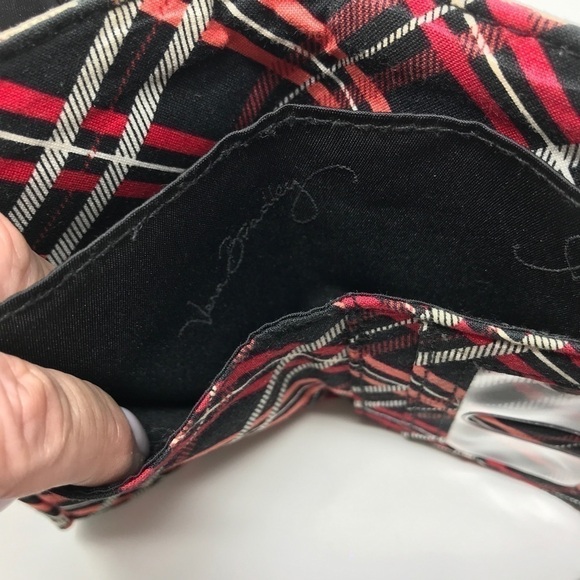 Vera Bradley Pirouette Print Trifold Wallet - Picture 5 of 8